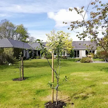 Applecroft House Готель типу 